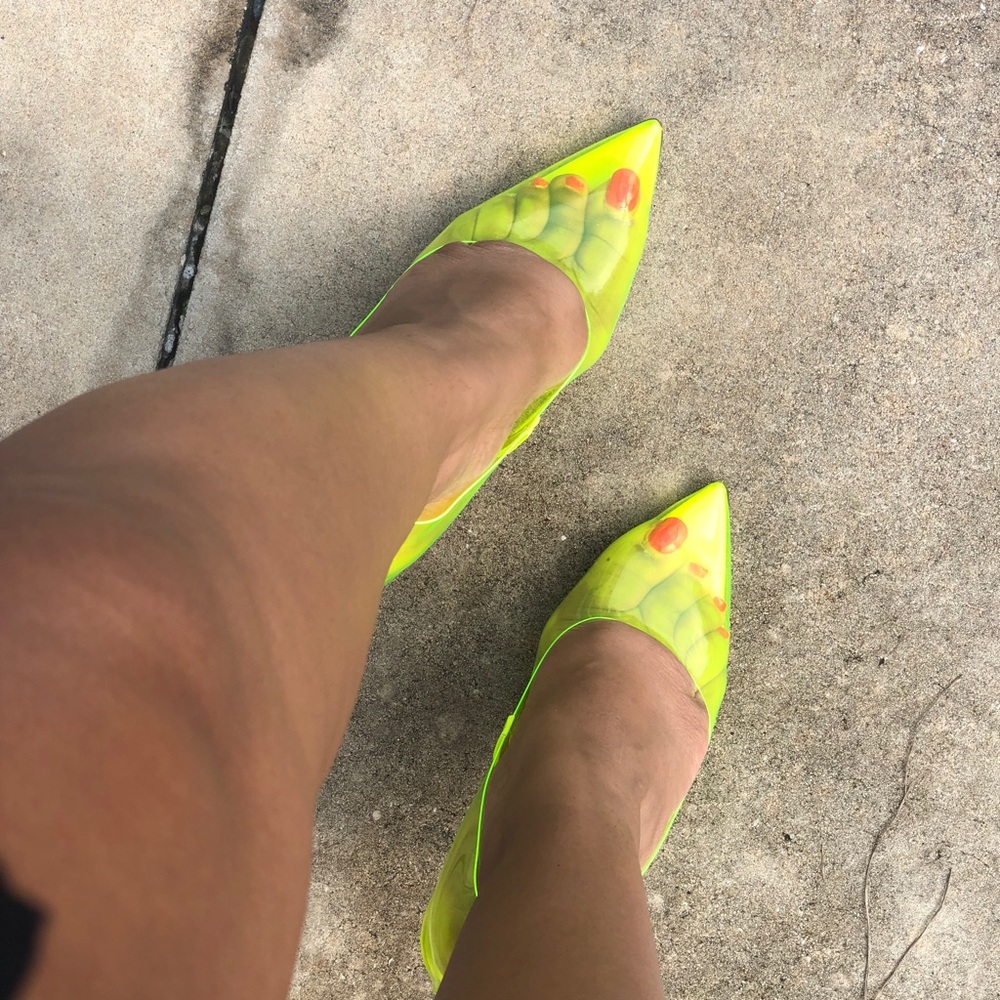 Neon Pump - Picture 2 of 3